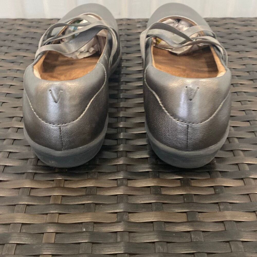 Vionic Serenity slip on shoes, women’s size 10 - Picture 3 of 7